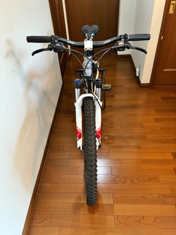 HARO Flightline29 comp（自転車）の商品画像 - 査定依頼日：2026年3月21日 - 最高査定価格：16,000円