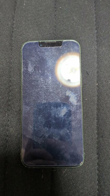 iPhone iPhone 13 mini 256GB au（スマホ）の商品画像 - 査定依頼日：2026年5月28日 - 最高査定価格：35,000円