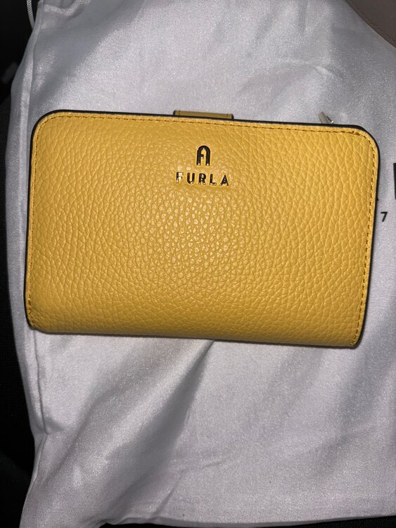 その他 フルラ （ブランドバッグ）の商品画像 - 査定依頼日：2024年12月27日 - 最高査定価格：10,000円