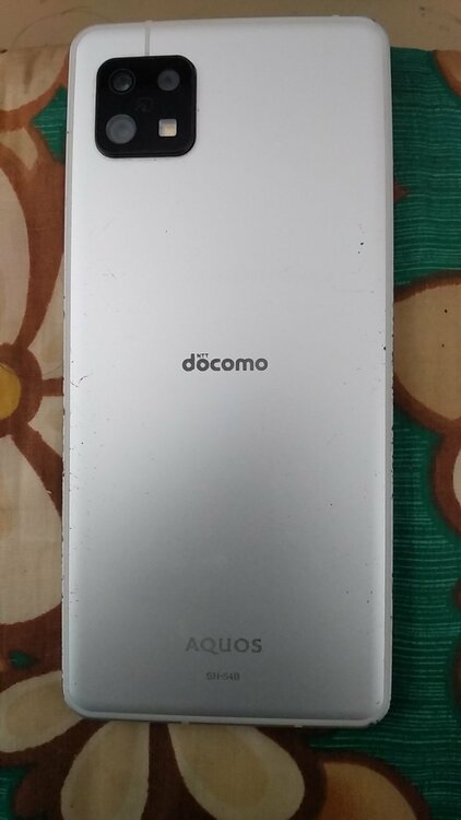 AQUOS AQUOS sense6 docomo（スマホ）の商品画像 - 査定依頼日：2026年8月22日 - 最高査定価格：1,000円