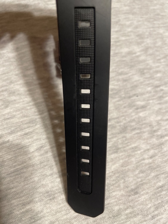 ジーショック（高級時計）の商品画像 - 査定依頼日：2025年10月8日 - 最高査定価格：3,000円