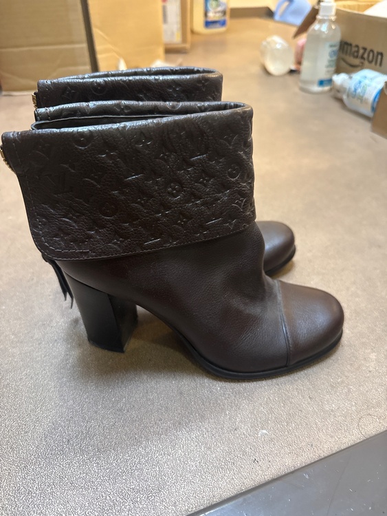 ルイヴィトン（古着・ファッション）の商品画像 - 査定依頼日：2025年12月18日 - 最高査定価格：7,000円