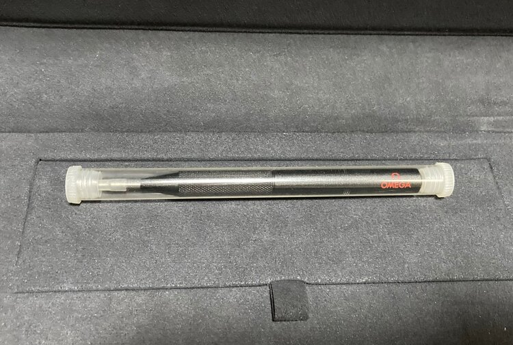 オメガ スピードマスター 3113042300100（高級時計）の商品画像 - 査定依頼日：2025年4月11日 - 最高査定価格：650,000円