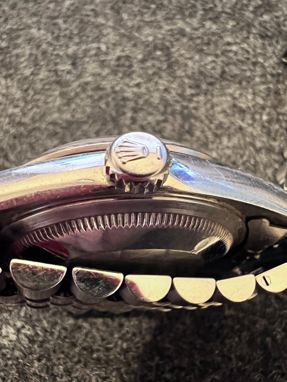 ロレックス デイトジャスト 1623（高級時計）の商品画像 - 査定依頼日：2025年10月30日 - 最高査定価格：960,000円