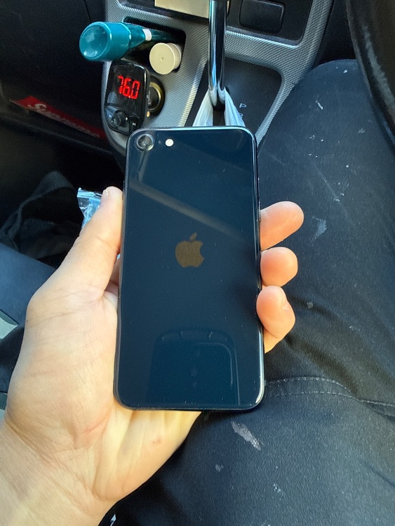 iPhone iPhone SE (第 3 世代) 64GB SIMフリー（スマホ）の商品画像 - 査定依頼日：2026年7月29日 - 最高査定価格：20,000円