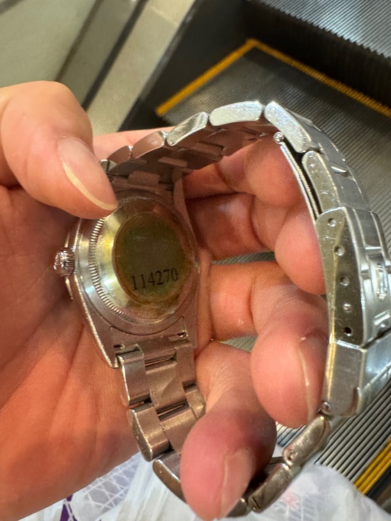 ロレックス エクスプローラー 11427（高級時計）の商品画像 - 査定依頼日：2025年8月31日 - 最高査定価格：860,000円