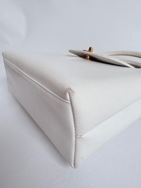 ショッピングバッグ（ブランドバッグ）の商品画像 - 査定依頼日：2025年7月14日 - 最高査定価格：400,000円