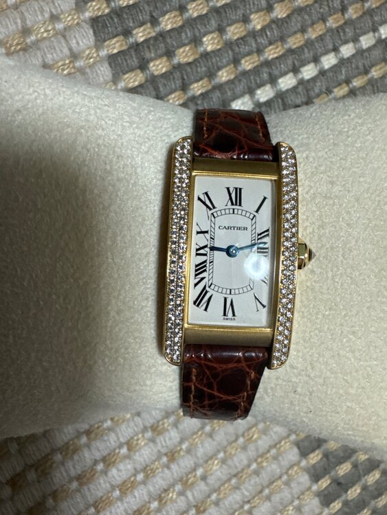 カルティエ タンク （高級時計）の商品画像 - 査定依頼日：2025年3月24日 - 最高査定価格：800,000円