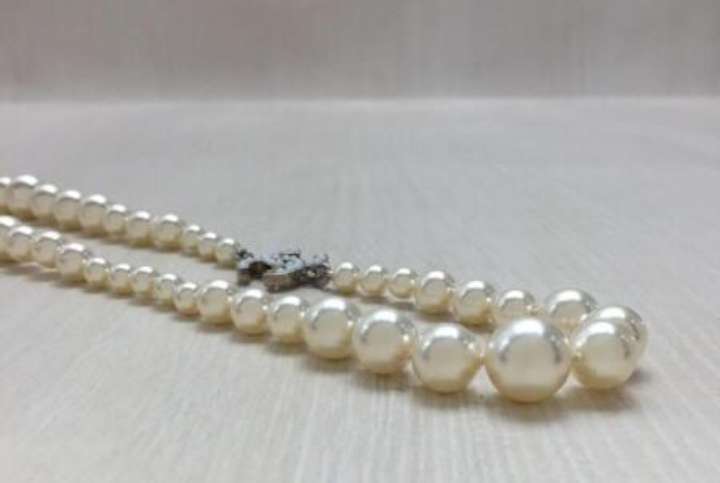 シャネルパールネックレス（宝石）の商品画像 - 査定依頼日：2023年3月4日 - 最高査定価格：10,000円