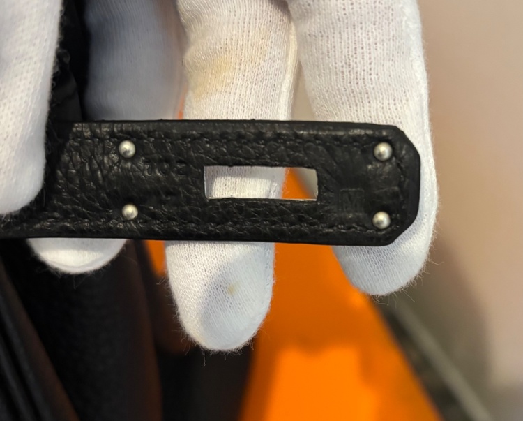 バーキン35トリヨンクレマンス（ブランドバッグ）の商品画像 - 査定依頼日：2026年2月20日 - 最高査定価格：1,700,000円