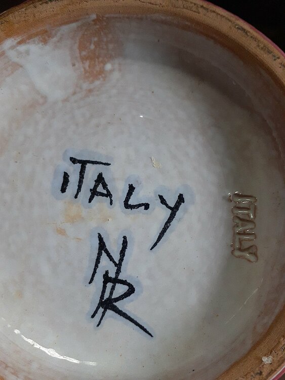 イタリア花瓶（美術品・骨董品）の商品画像 - 査定依頼日：2026年7月25日 - 最高査定価格：3,000円