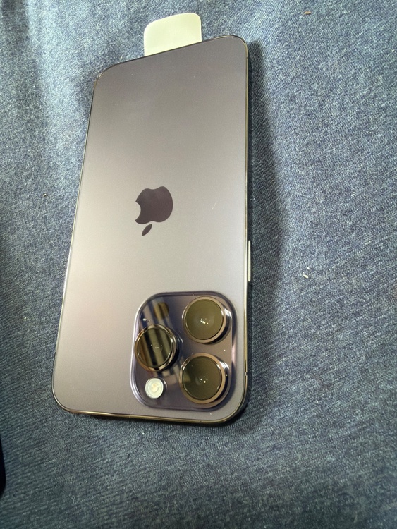 アイホン（スマホ）の商品画像 - 査定依頼日：2026年4月12日 - 最高査定価格：78,000円