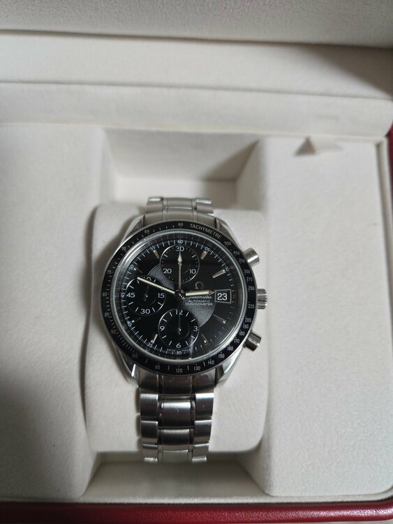 オメガ スピードマスター 3210.50（高級時計）の商品画像 - 査定依頼日：2025年12月10日 - 最高査定価格：310,000円