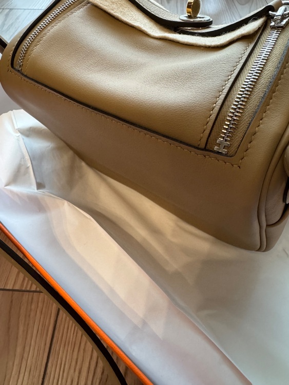 エルメス リンディ （ブランドバッグ）の商品画像 - 査定依頼日：2025年7月1日 - 最高査定価格：1,070,000円