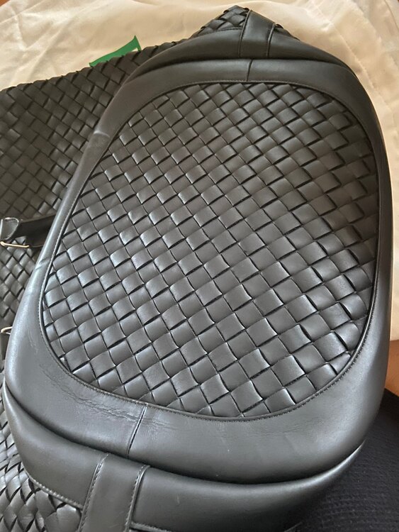 ボッテガ・ヴェネタ  （ブランドバッグ）の商品画像 - 査定依頼日：2025年5月22日 - 最高査定価格：145,000円