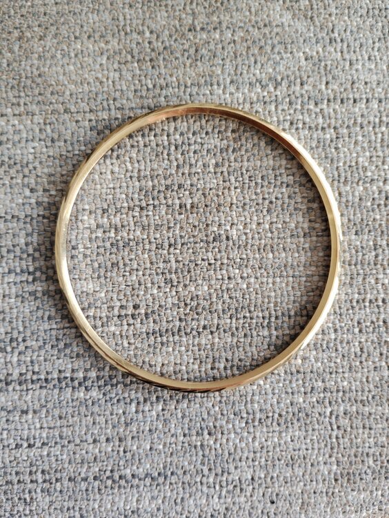 バングル（金・貴金属）の商品画像 - 査定依頼日：2026年2月17日 - 最高査定価格：400,000円