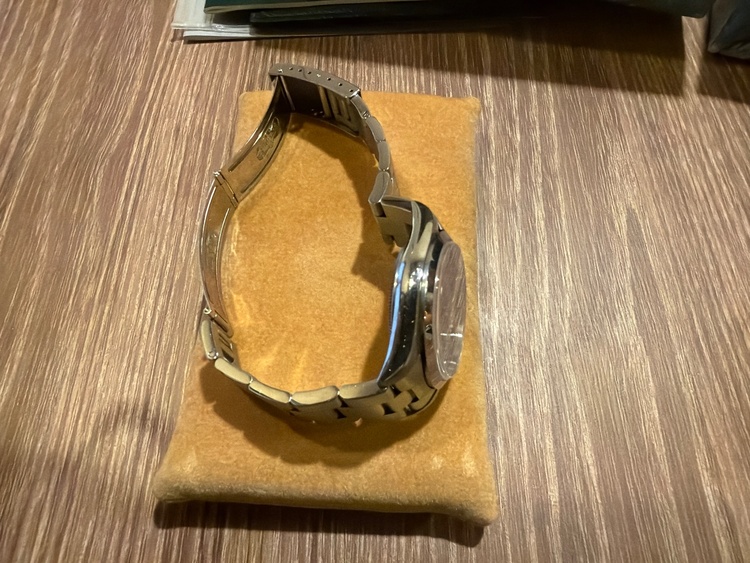 ロレックス エアキング 14000（高級時計）の商品画像 - 査定依頼日：2026年1月11日 - 最高査定価格：720,000円