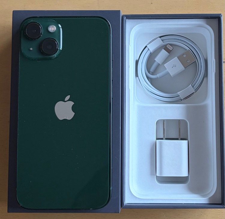 iPhone13  128GB（スマホ）の商品画像 - 査定依頼日：2026年3月28日 - 最高査定価格：36,000円