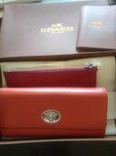 長財布（ブランド財布・小物）の商品画像 - 査定依頼日：2025年8月27日 - 最高査定価格：1,500円