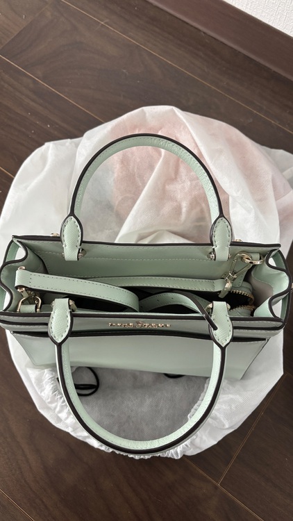 Kate spadeパーティークロスバック（ブランドバッグ）の商品画像 - 査定依頼日：2025年11月18日 - 最高査定価格：3,000円