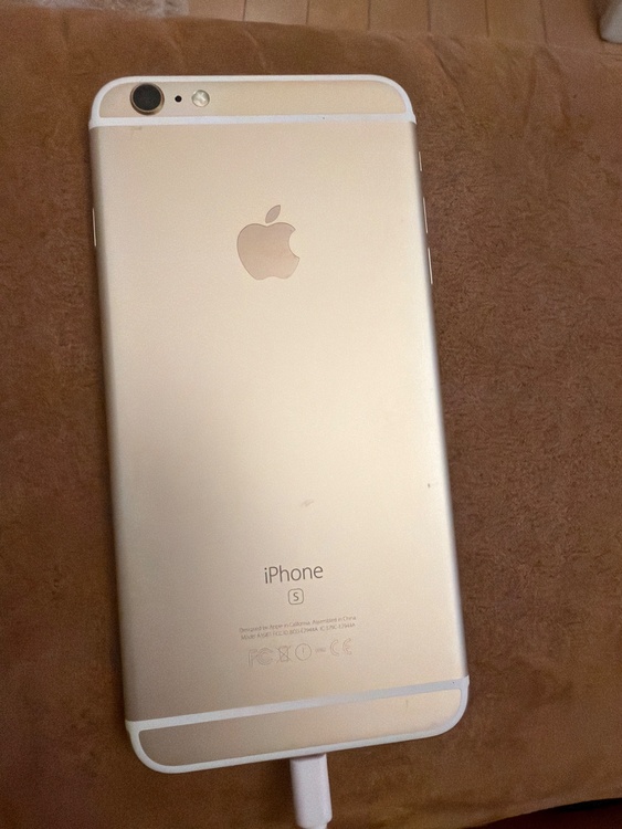 iPhone 15max pro（スマホ）の商品画像 - 査定依頼日：2026年5月27日 - 最高査定価格：97,000円