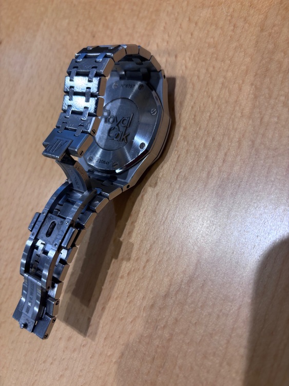 26320ST.OO.1220ST.01（高級時計）の商品画像 - 査定依頼日：2025年10月4日 - 最高査定価格：4,050,000円