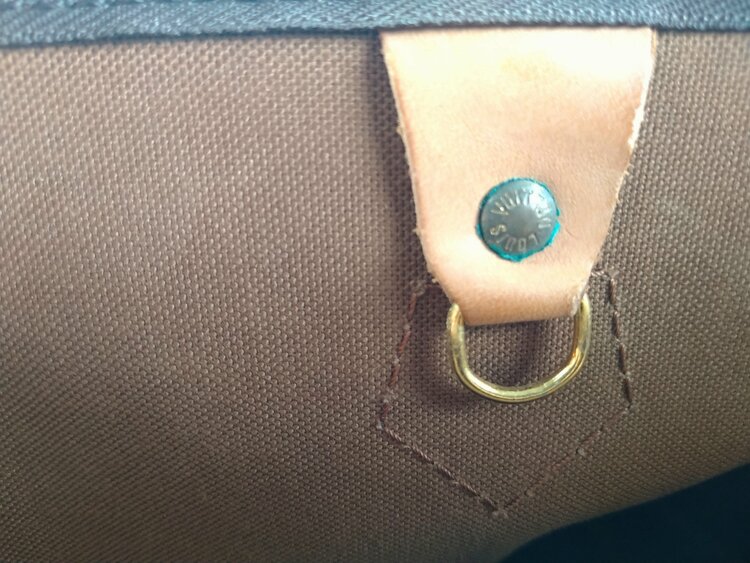 SP0973（ブランドバッグ）の商品画像 - 査定依頼日：2026年4月29日 - 最高査定価格：100,000円