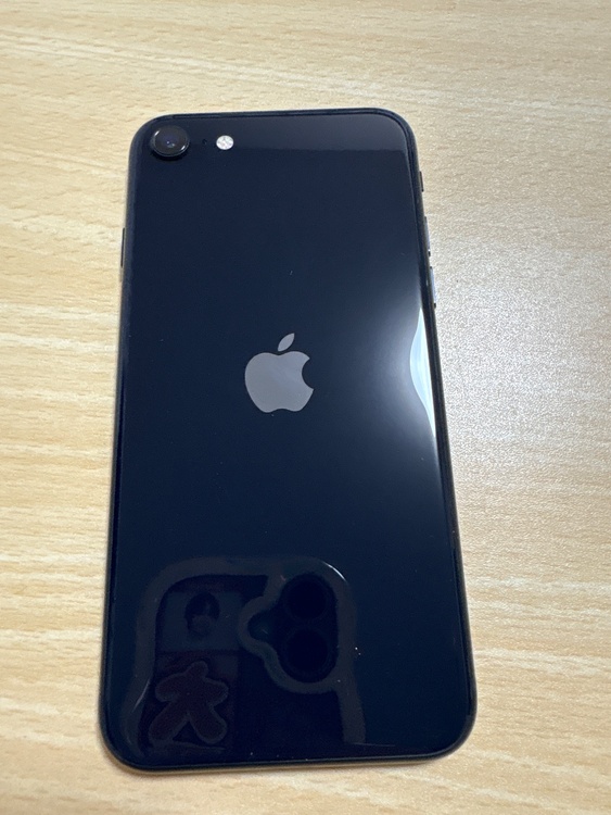 iPhone SE (第 3 世代) 64GB SIMフリー（スマホ）の商品画像 - 査定依頼日：2026年4月7日 - 最高査定価格：20,000円