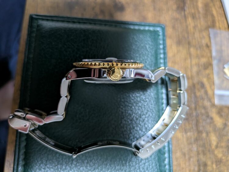 ロレックス サブマリーナー 16613（高級時計）の商品画像 - 査定依頼日：2025年11月9日 - 最高査定価格：1,650,000円