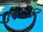 X-T4ＬK-1680-ＢC（カメラ）の商品画像 - 査定依頼日：2026年8月18日 - 最高査定価格：150,000円