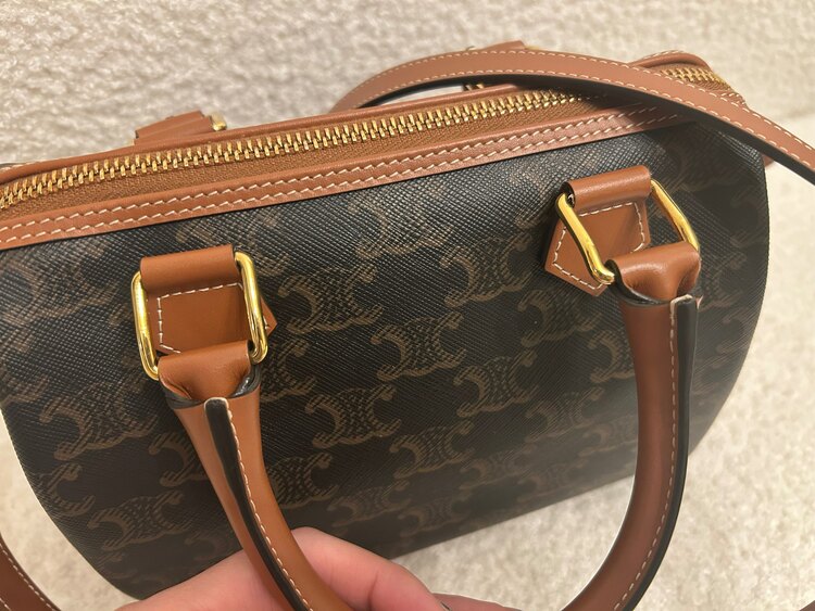 トリオンフキャンバス＆カーフスキン スモールボストン（ブランドバッグ）の商品画像 - 査定依頼日：2025年4月25日 - 最高査定価格：145,000円