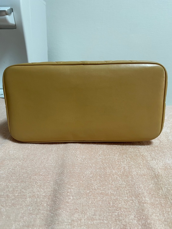 復刻トート　ラムスキンベージュ（ブランドバッグ）の商品画像 - 査定依頼日：2025年7月28日 - 最高査定価格：130,000円