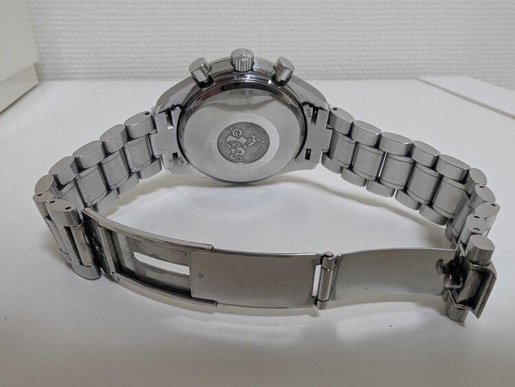 オメガ スピードマスター オメガ スピードマスターAマーク40 コスモス Ref.3520.50（高級時計）の商品画像 - 査定依頼日：2025年9月5日 - 最高査定価格：300,000円