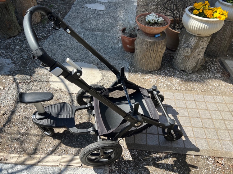 バガブー　カメレオン　ベビーカー（ベビー用品）の商品画像 - 査定依頼日：2026年3月10日 - 最高査定価格：3,000円