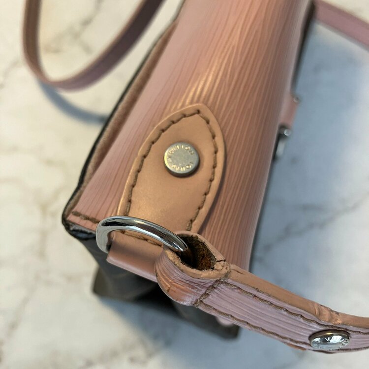 サンミシェル モノグラム エピ M44033（ブランドバッグ）の商品画像 - 査定依頼日：2026年8月7日 - 最高査定価格：100,000円