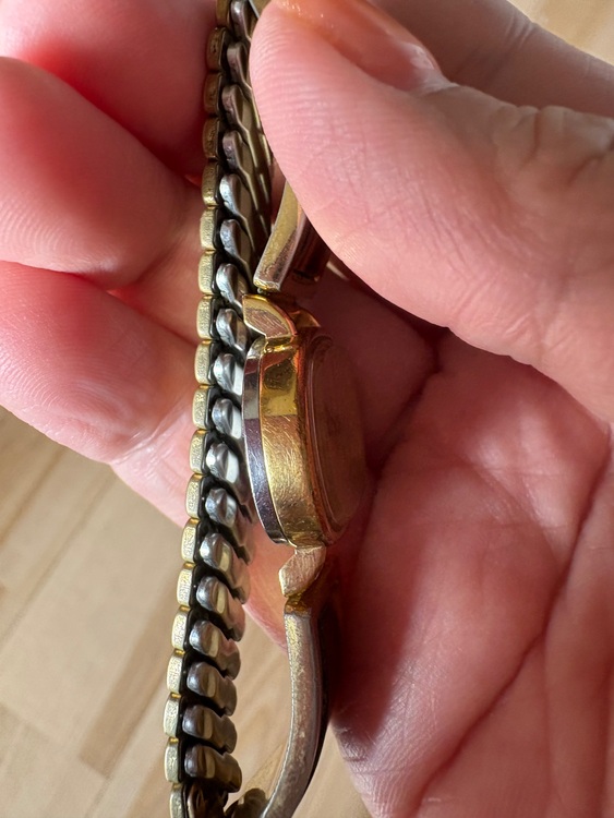 ロンジン時計（高級時計）の商品画像 - 査定依頼日：2025年9月21日 - 最高査定価格：35,000円