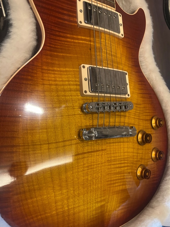 ギブソン　レスポール　スタンダード　2013  109331310（ピアノ・楽器・PA機材）の商品画像 - 査定依頼日：2026年3月29日 - 最高査定価格：150,000円