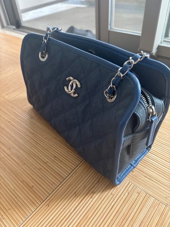 バッグ（ブランドバッグ）の商品画像 - 査定依頼日：2025年11月22日 - 最高査定価格：200,000円