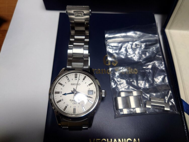 セイコー グランドセイコー SBGM023（高級時計）の商品画像 - 査定依頼日：2026年4月4日 - 最高査定価格：350,000円
