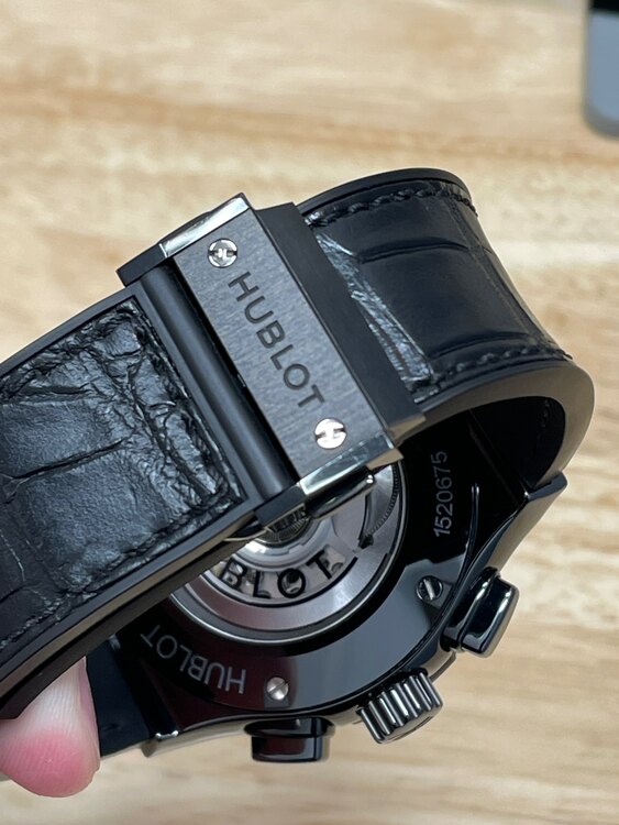 アエロフュージョン ブラックマジック（高級時計）の商品画像 - 査定依頼日：2025年3月23日 - 最高査定価格：1,150,000円