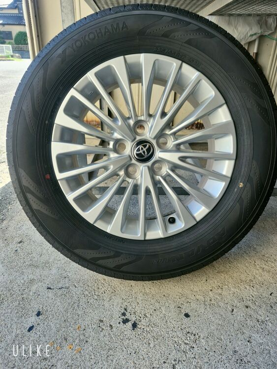 40系アルファード新車外しタイヤホイル4セット（カー用品）の商品画像 - 査定依頼日：2025年9月25日 - 最高査定価格：60,000円