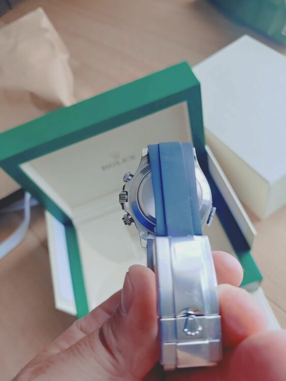 ロレックス デイトナ D39V479（高級時計）の商品画像 - 査定依頼日：2025年6月9日 - 最高査定価格：5,800,000円