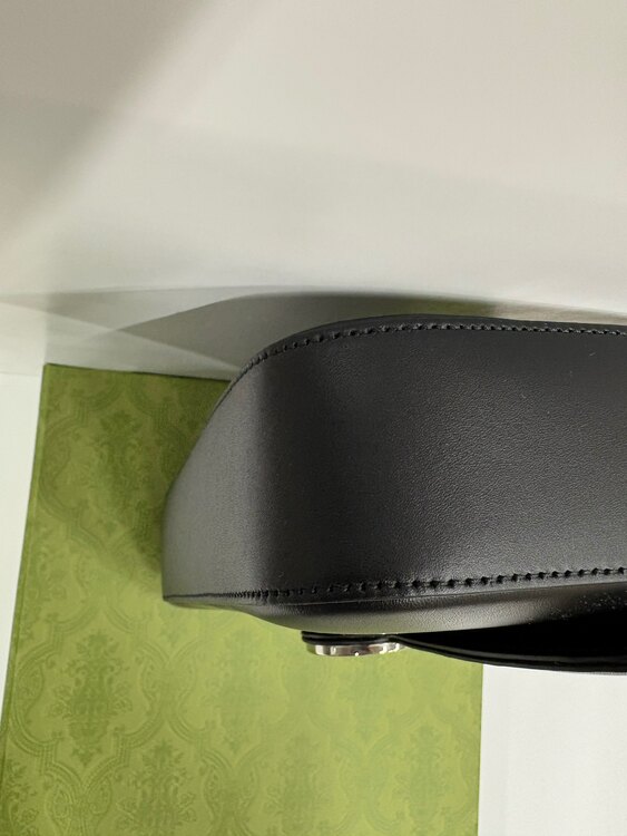 GUCCI ショルダーバッグ（ブランドバッグ）の商品画像 - 査定依頼日：2025年5月30日 - 最高査定価格：93,000円