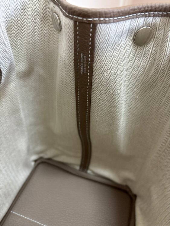 ガーデンパーティー 36 エトゥープ（ブランドバッグ）の商品画像 - 査定依頼日：2025年4月6日 - 最高査定価格：610,000円