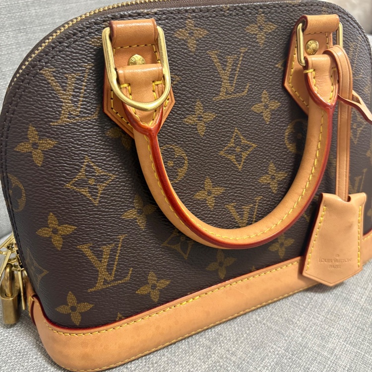 ルイヴィトン アルマ （ブランドバッグ）の商品画像 - 査定依頼日：2025年6月13日 - 最高査定価格：100,000円