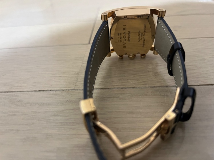 ブルガリ アショーマ aa44gch（高級時計）の商品画像 - 査定依頼日：2025年10月15日 - 最高査定価格：1,380,000円