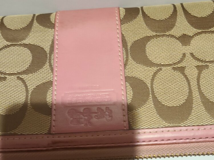 COACH（ブランド財布・小物）の商品画像 - 査定依頼日：2026年1月23日 - 最高査定価格：1,500円