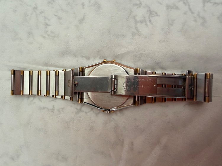 オメガ コンステーション （高級時計）の商品画像 - 査定依頼日：2026年3月9日 - 最高査定価格：120,000円