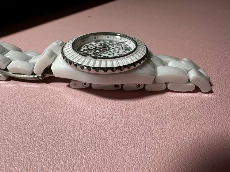 シャネル J12 （高級時計）の商品画像 - 査定依頼日：2025年5月9日 - 最高査定価格：650,000円