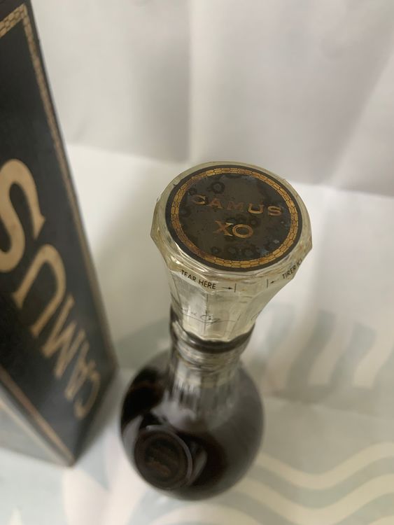 camus XO（お酒）の商品画像 - 査定依頼日：2022年6月29日 - 最高査定価格：4,000円